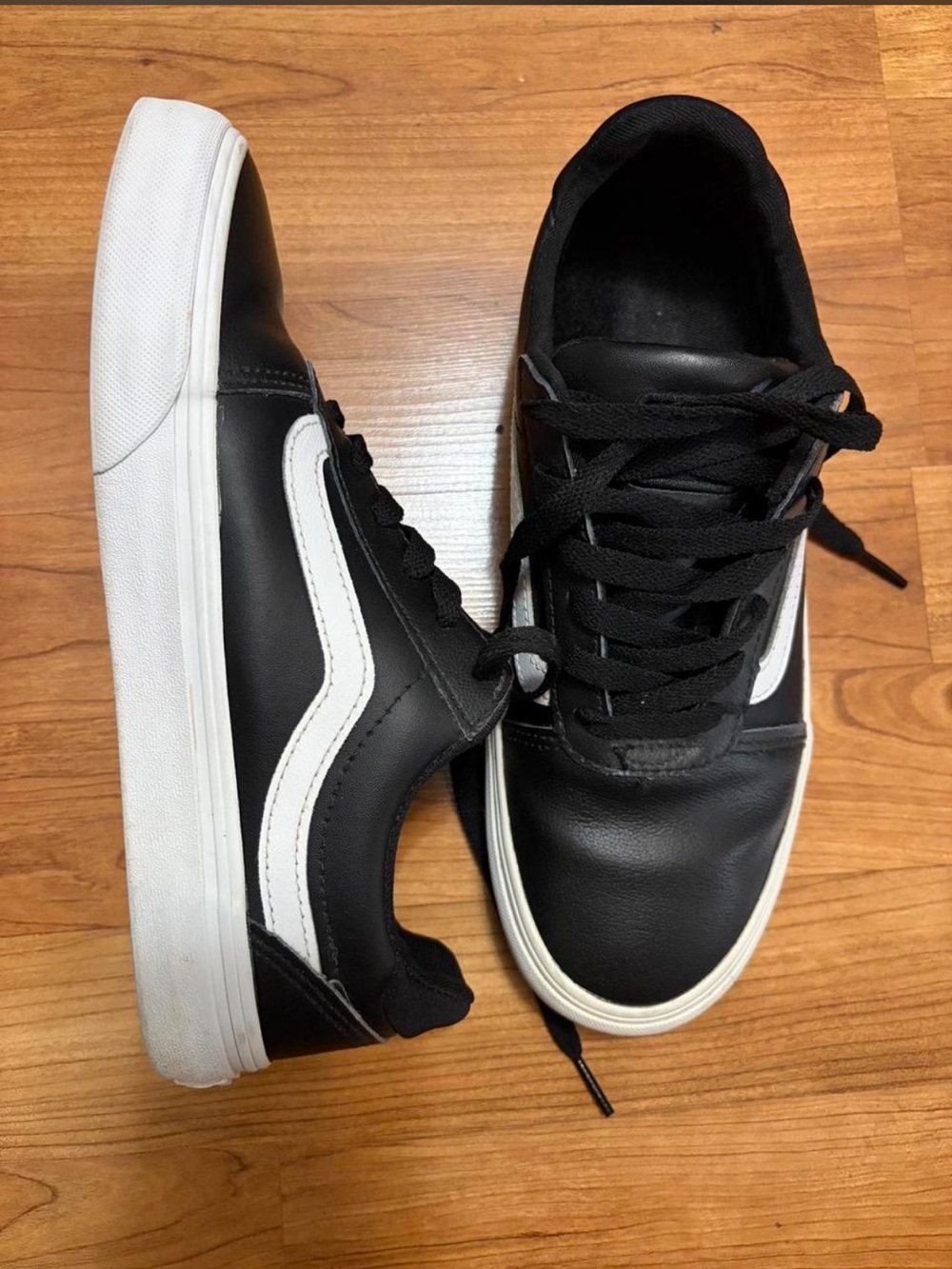 Leather Old School Vans